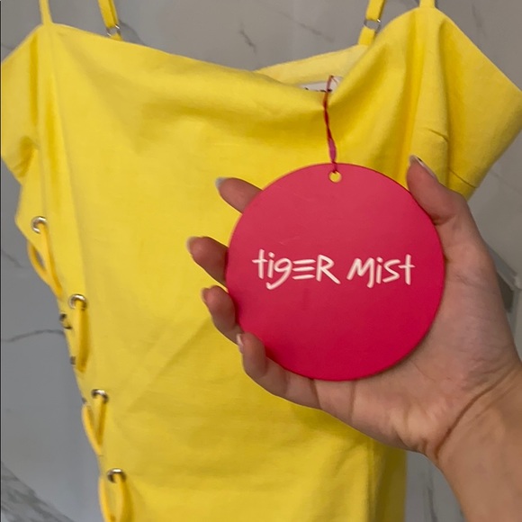 Tiger mist Cabo dress yellow NEW - Picture 2 of 3